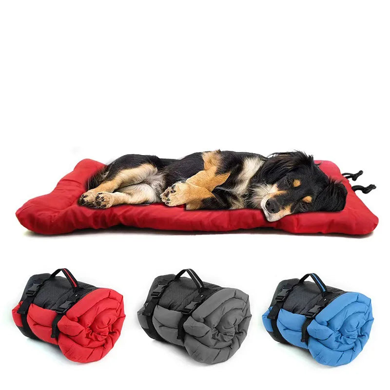 Dog Travel Mat Camping Bed for Dogs Carrying Bag Waterproof Outdoor Dog Mat Portable Place Mat for Dogs for Outdoor Adventures