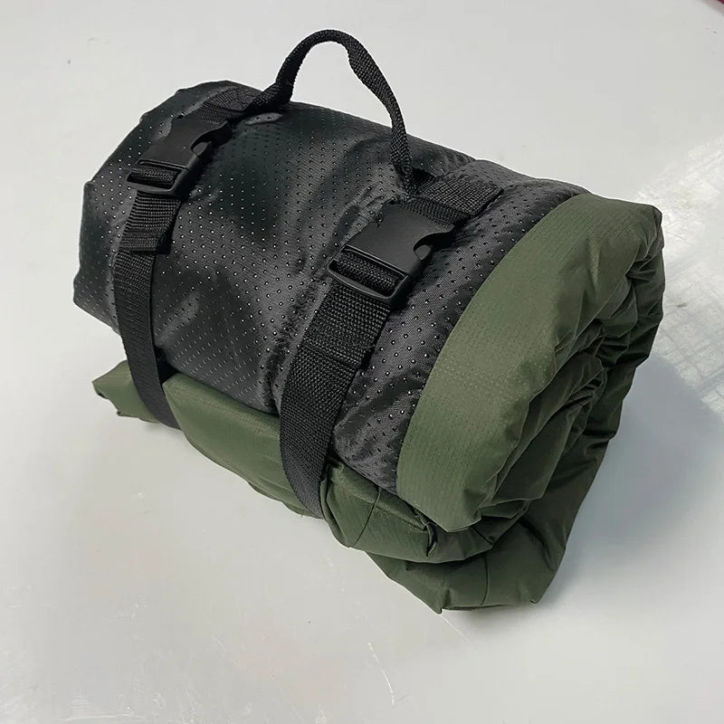 Dog Travel Mat Camping Bed for Dogs Carrying Bag Waterproof Outdoor Dog Mat Portable Place Mat for Dogs for Outdoor Adventures
