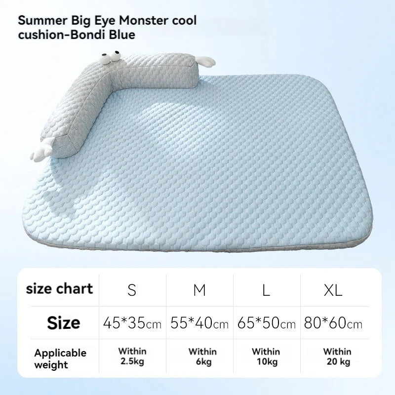 Give your pet a cool, comfy place to rest with this big‑eyed monster cooling mat. Breathable, absorbent, and washable, it keeps dogs and cats comfortable all summer. Perfect as a cozy nest for naps on floors, sofas, or beds