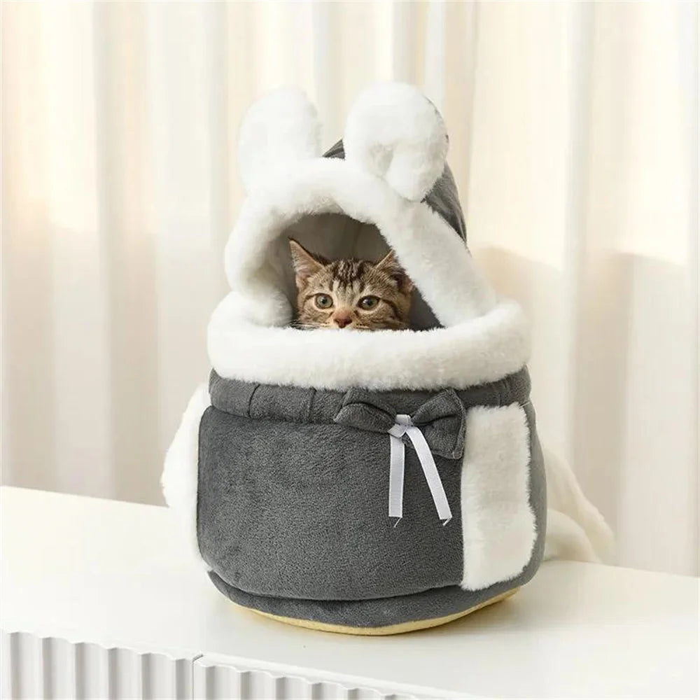Winter Pet Carrier Backpack – Soft Nest‑Style Travel Bag for Small Dogs & Cats