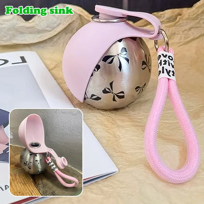 Keep your pet hydrated anywhere with this 285ml foldable silicone water bowl. Lightweight, leak‑proof, and easy to clip onto bags or leashes, it’s perfect for dogs and cats on walks, road trips, beach days, and outdoor ad