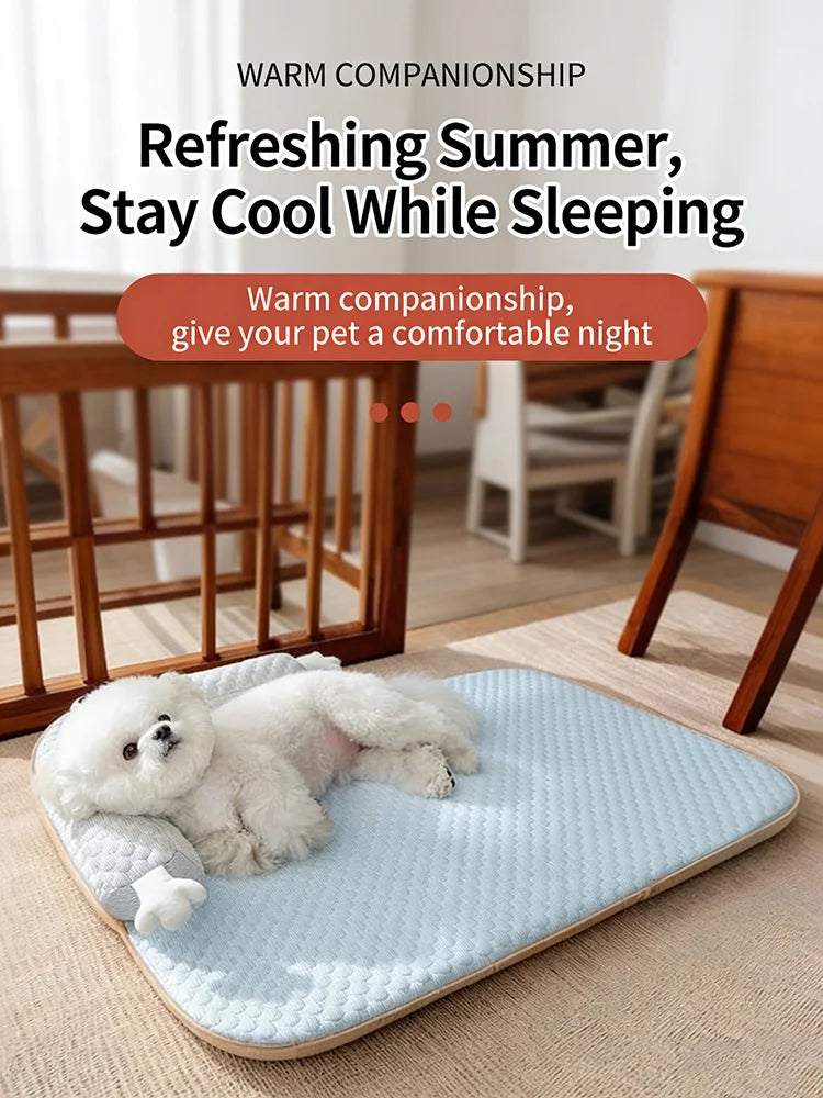 Give your pet a cool, comfy place to rest with this big‑eyed monster cooling mat. Breathable, absorbent, and washable, it keeps dogs and cats comfortable all summer. Perfect as a cozy nest for naps on floors, sofas, or beds
